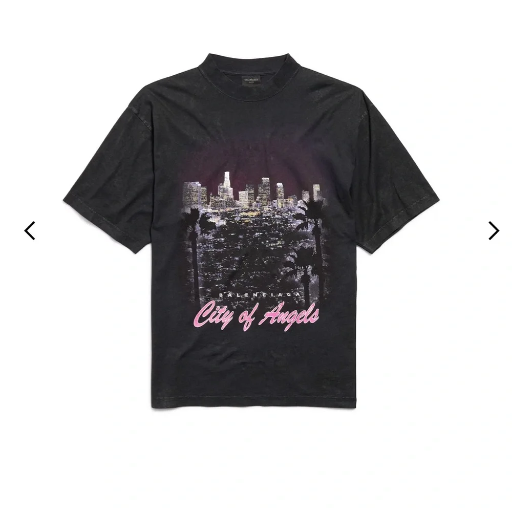 Balenciaga City Of Angels T-Shirt in faded black dry jersey for Women and Men - Picture 2 of 5